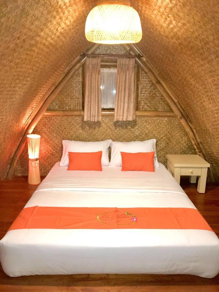Villa Chavaminerva Bambu - Lembang Cikareumbi Екстер'єр фото